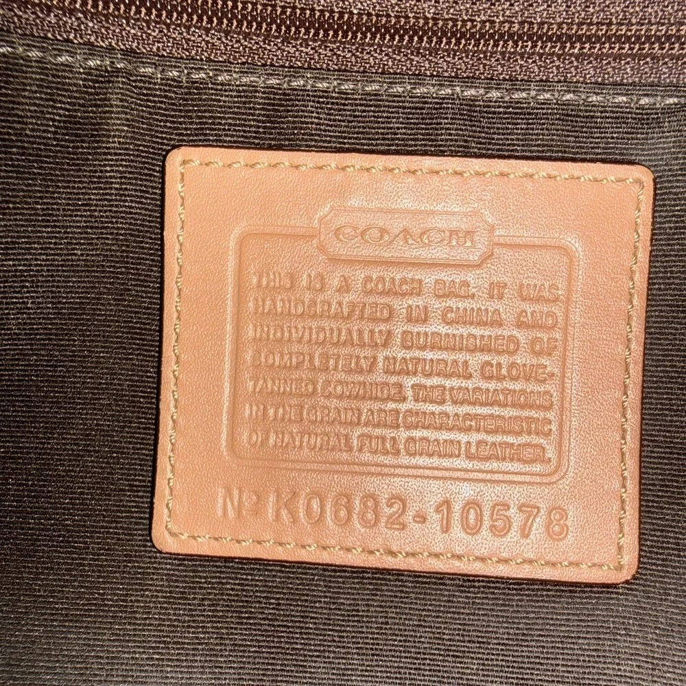 Vintage Coach British Tan Brown Soho Leather Buckle Shoulder Bag Purse 10578